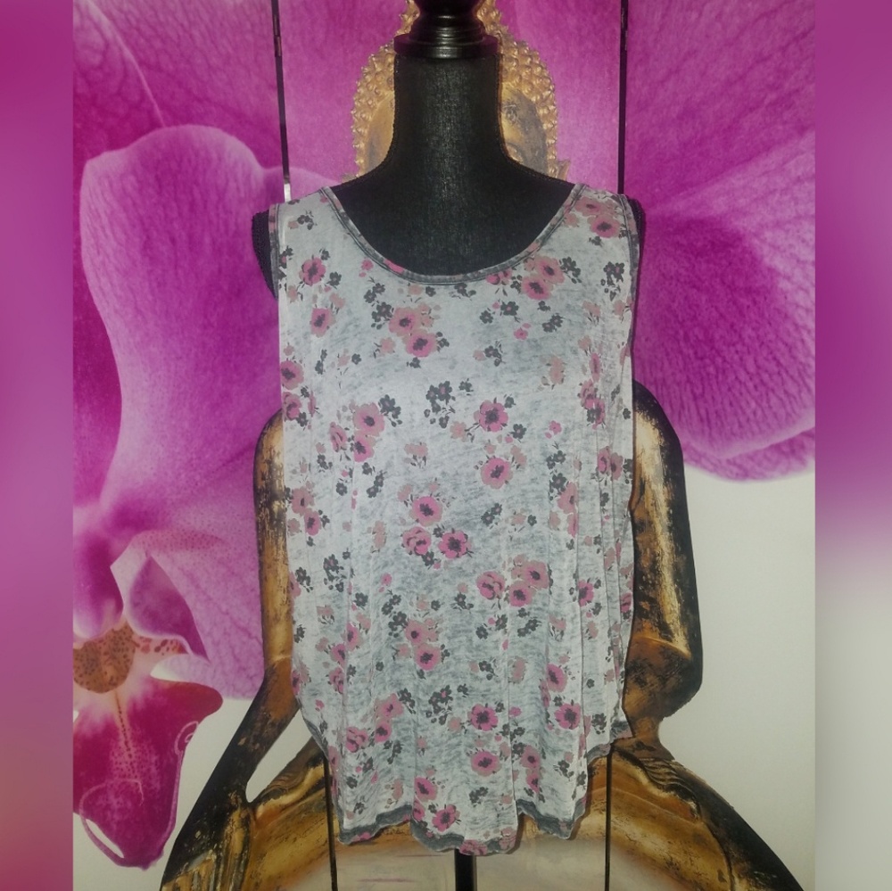 Floral Burnout Tank Top 💕